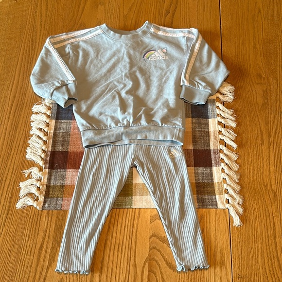 Toddler adidas set - Picture 1 of 4
